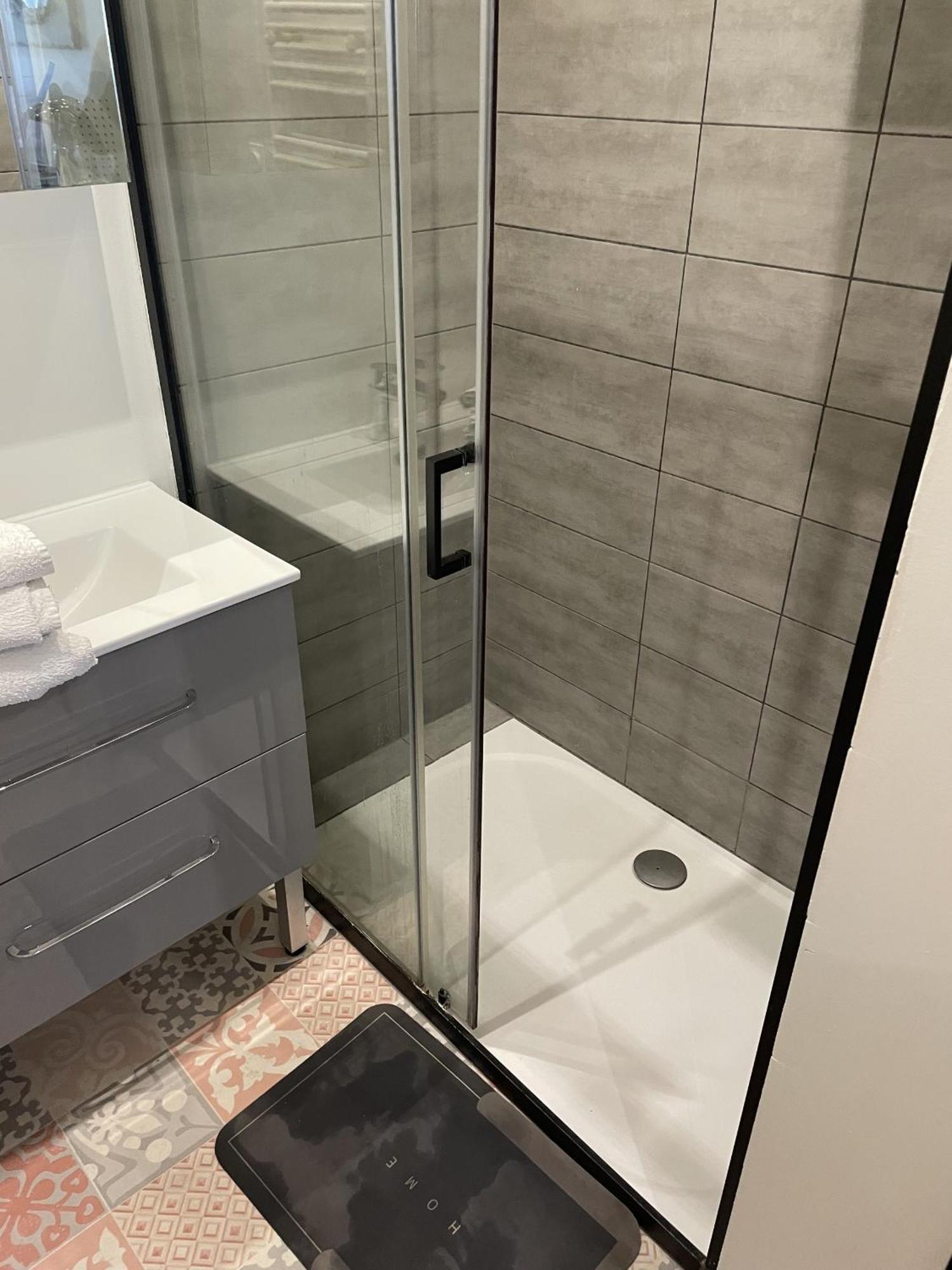 Appartshotels'De Ville Bourg-les-Valence Room photo
